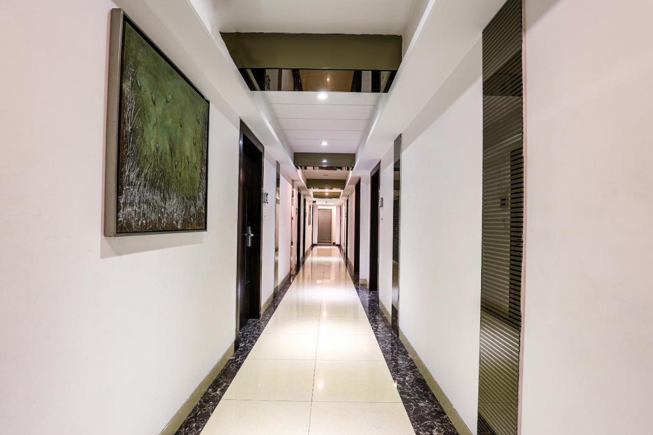 Hotel Supreme Βιζαχαπατνάμ Εξωτερικό φωτογραφία